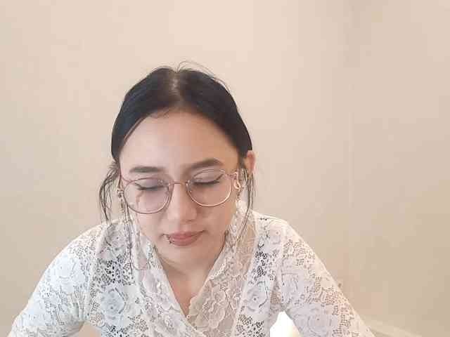 MyrleHenggeler webcam