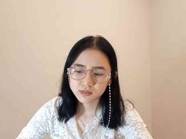 MyrleHenggeler webcam