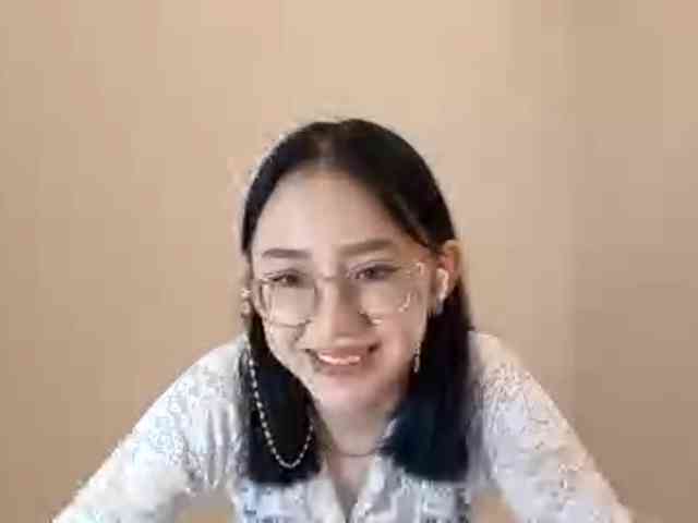 MyrleHenggeler webcam