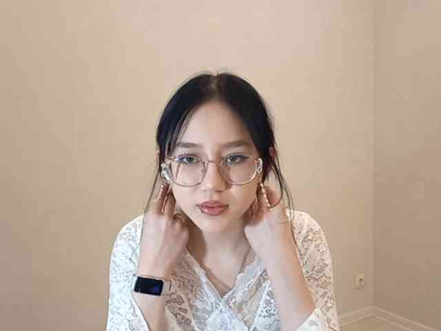 MyrleHenggeler webcam