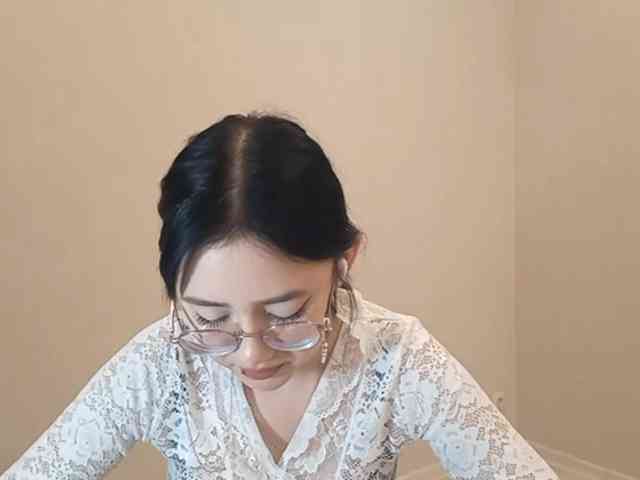 MyrleHenggeler webcam