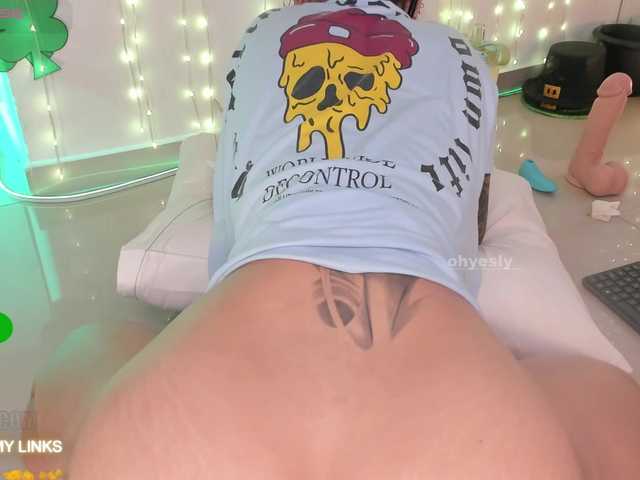 ohyesly's BongaCams show and profile