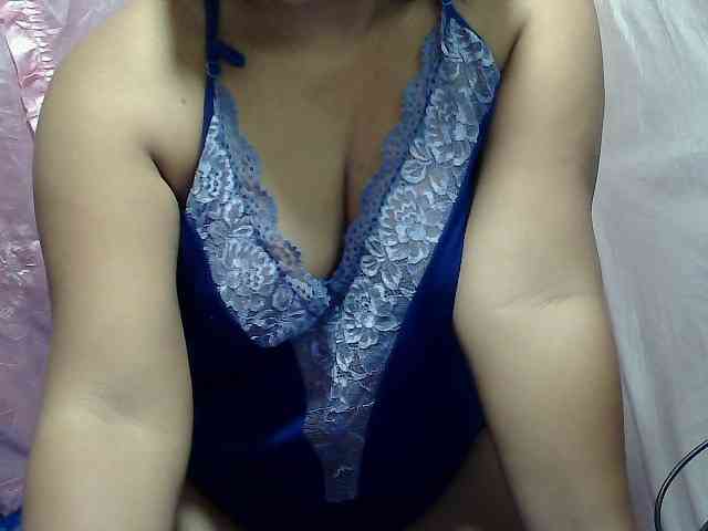 PinayLynlyn08 webcam