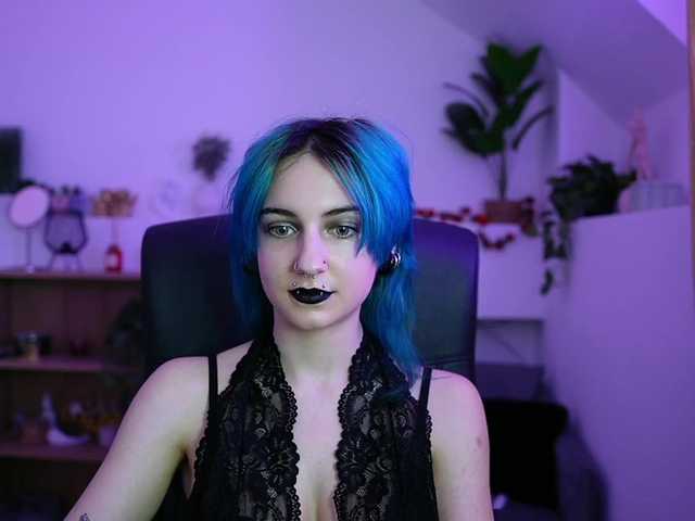stacyx3's BongaCams show and profile