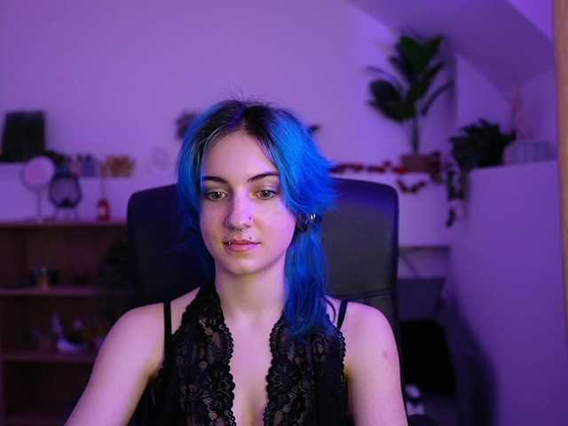 stacyx3's BongaCams show and profile