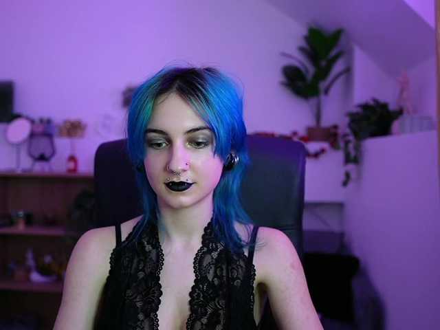 stacyx3's BongaCams show and profile