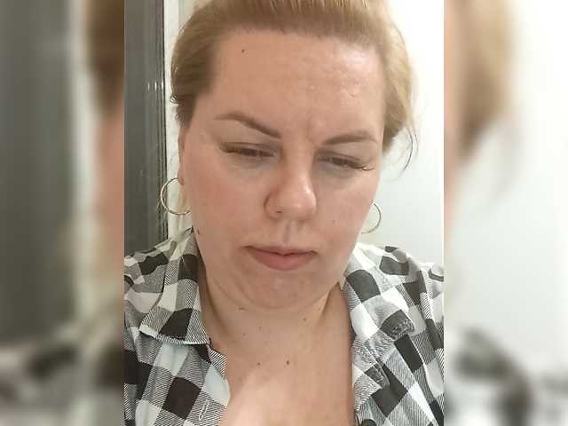 EVA3101's BongaCams show and profile