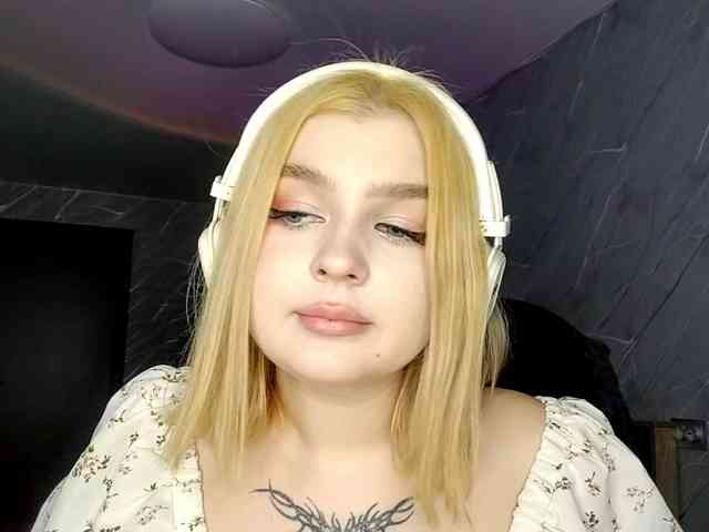 BillieIturbide webcam