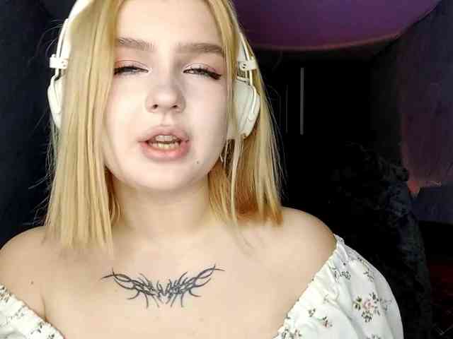 BillieIturbide webcam