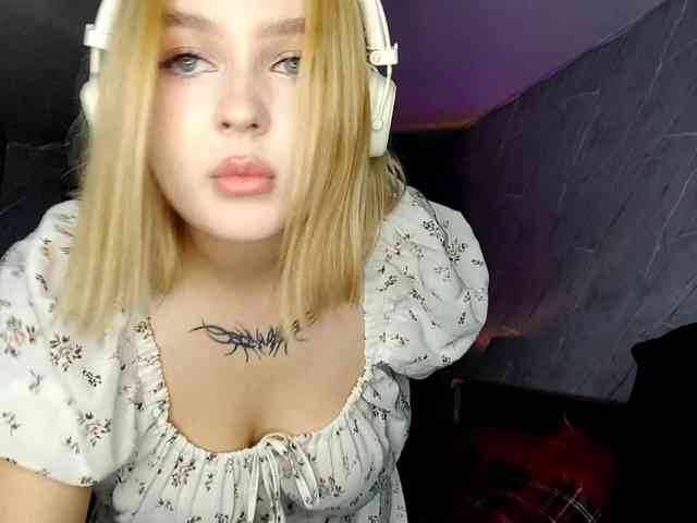 BillieIturbide webcam