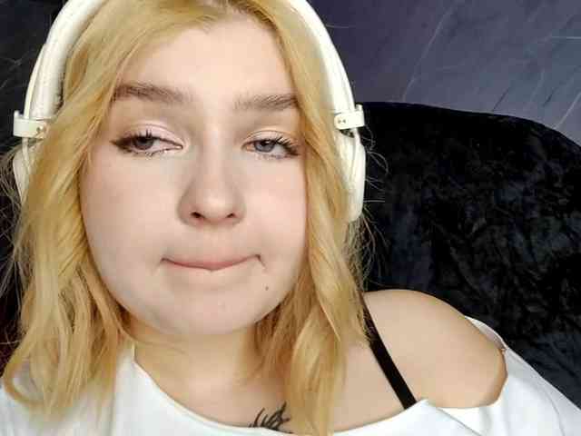 BillieIturbide webcam