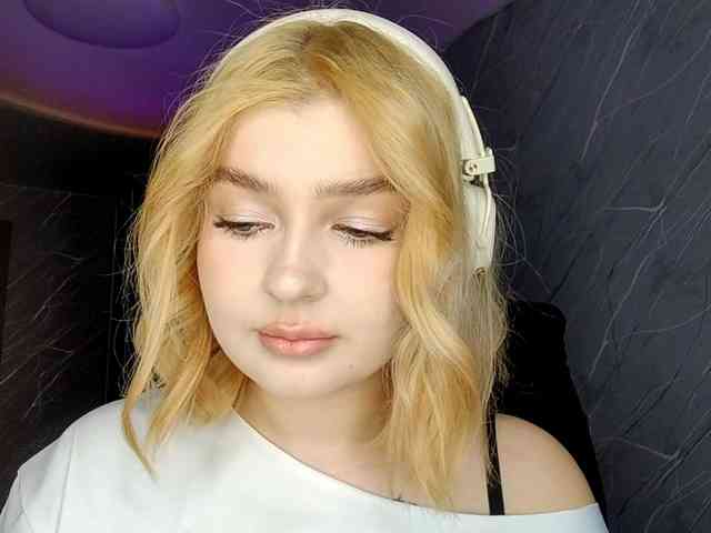 BillieIturbide webcam