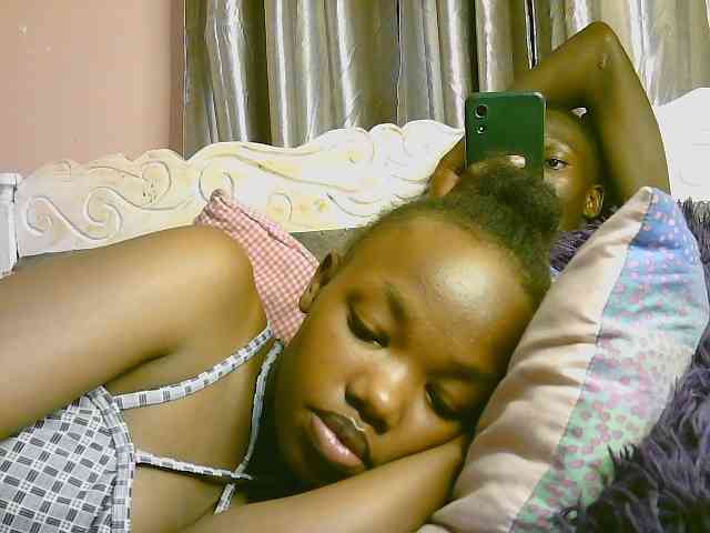 NASTYPETITEBABY webcam