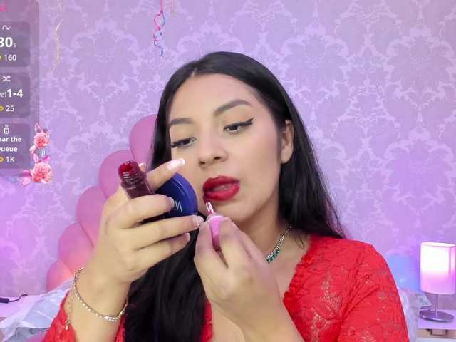 LaraHuber's BongaCams show and profile