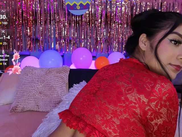 LaraHuber's BongaCams show and profile