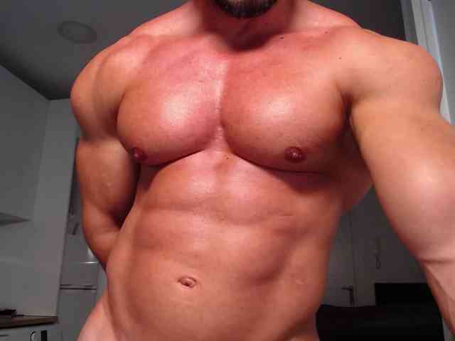 ToniMartins Live Webcam on BongaCams