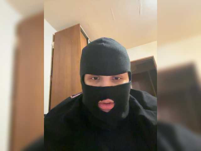 Profile and Statistics for familyxoroshyi on BongaCams