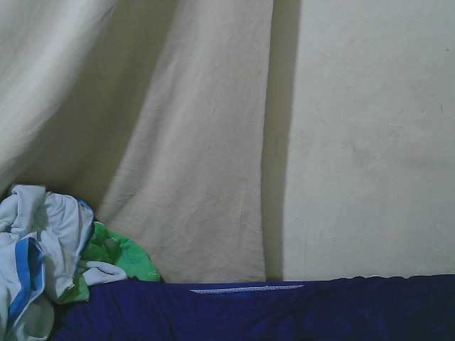 queen-slender Live Cam on BongaCams