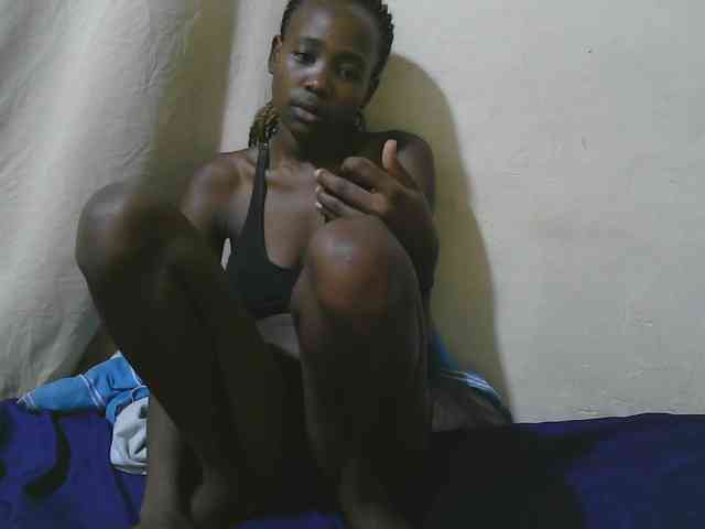 queen-slender webcam