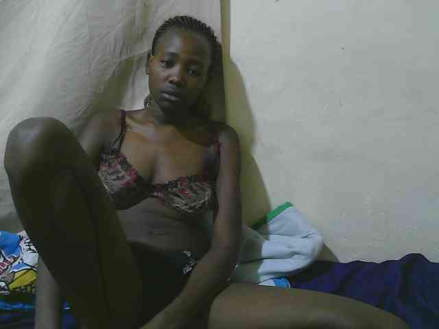 queen-slender webcam