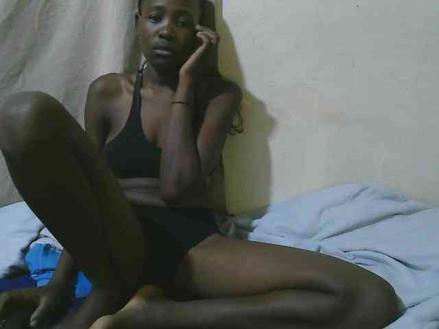 queen-slender webcam