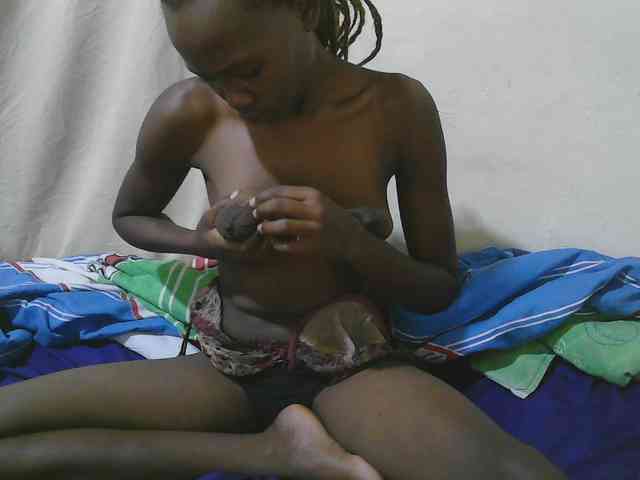 queen-slender webcam