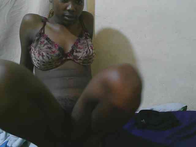 queen-slender webcam