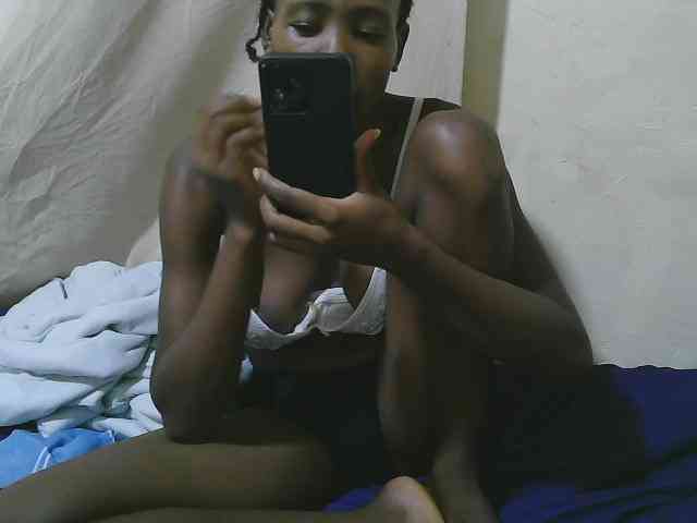 queen-slender webcam