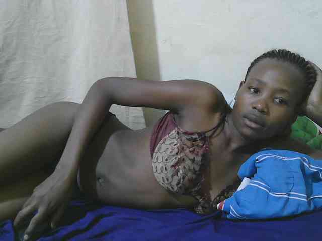 queen-slender webcam