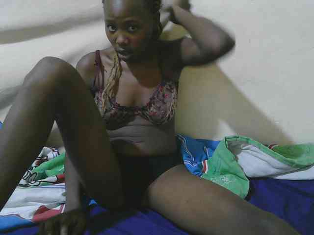 queen-slender webcam