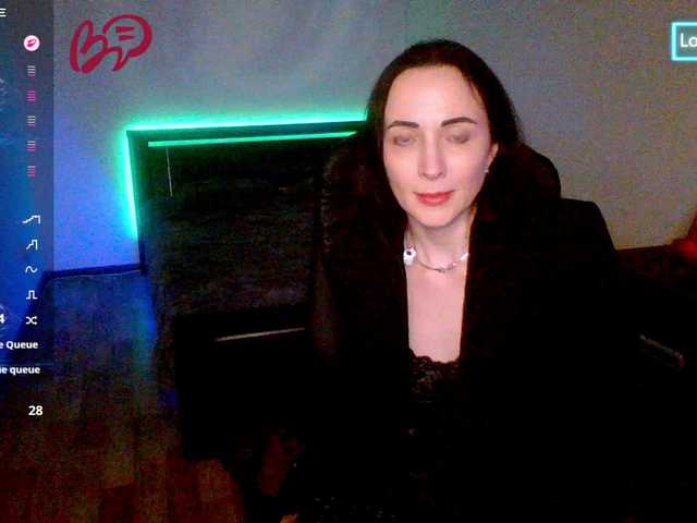 Sirene's BongaCams show and profile
