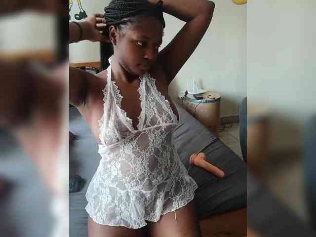 kishacali Live Webcam on BongaCams