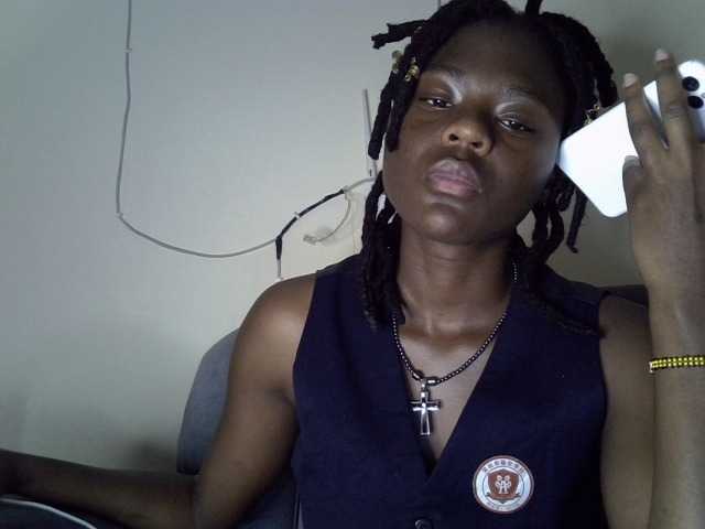 Blackdiva-11's BongaCams show and profile