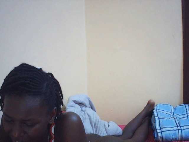 Angellily1 Live Cam on BongaCams