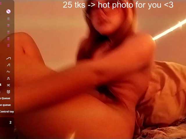 RosemaryTrundle's BongaCams show and profile