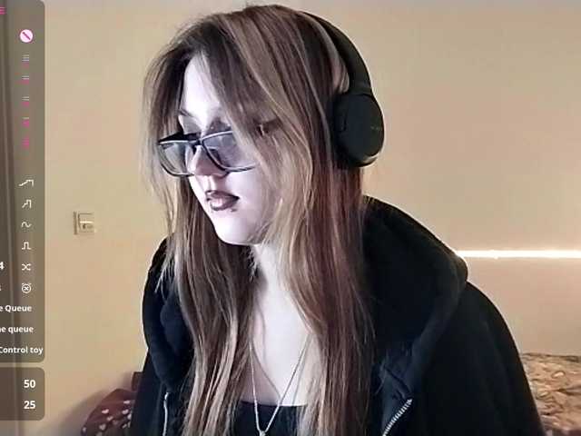 RosemaryTrundle's BongaCams show and profile