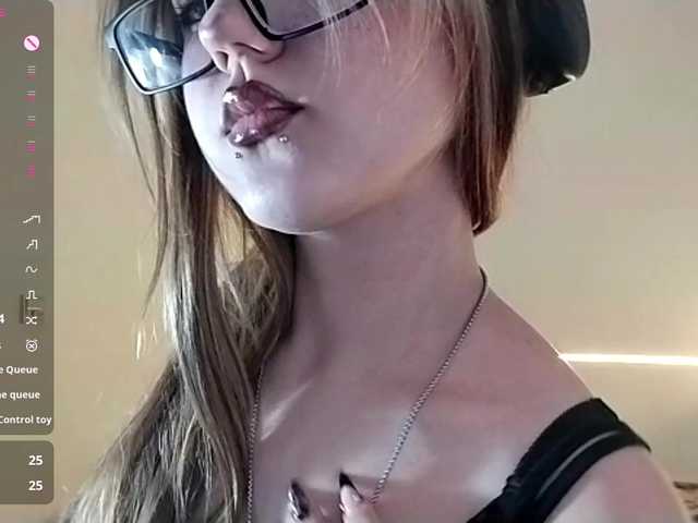 RosemaryTrundle's BongaCams show and profile