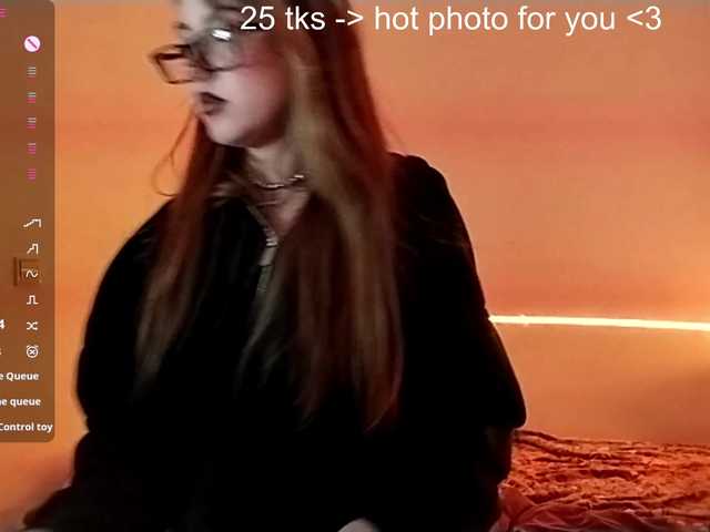 RosemaryTrundle's BongaCams show and profile