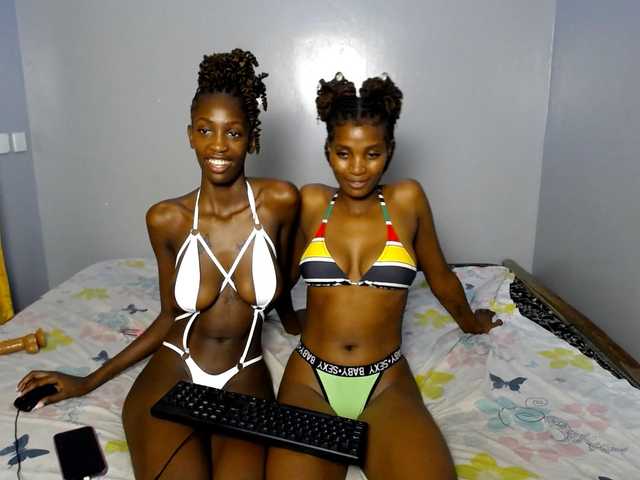 VelvetCuties's BongaCams show and profile
