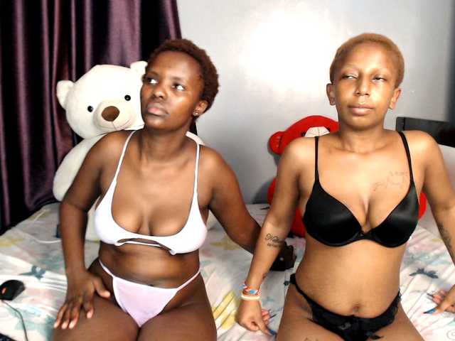 VelvetCuties's BongaCams show and profile