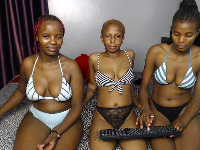 VelvetCuties's BongaCams show and profile