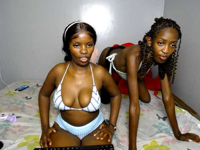 VelvetCuties's BongaCams show and profile