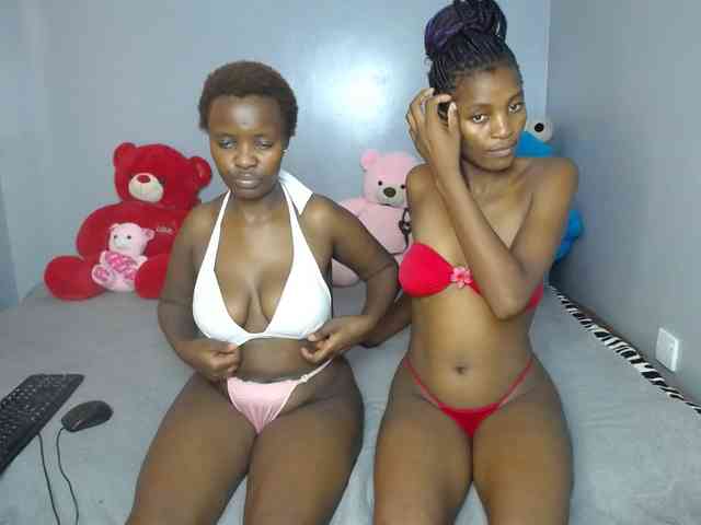 VelvetCuties Live Webcam on BongaCams