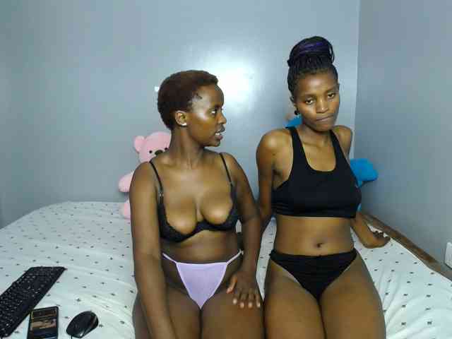 VelvetCuties Live Webcam on BongaCams