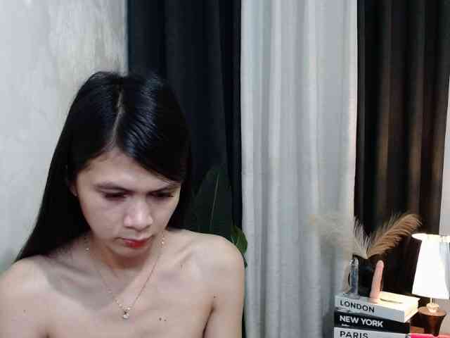 LadyLys Live Webcam on BongaCams