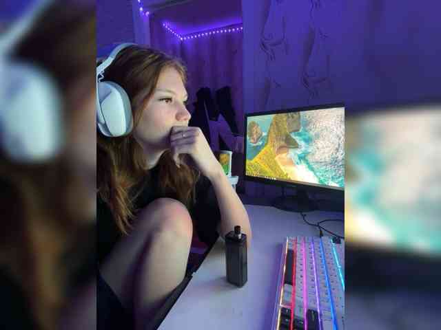 Lera2211 Live Webcam on BongaCams