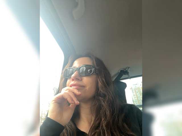 Sinnera1's BongaCams show and profile