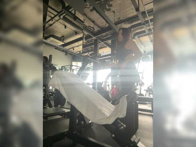 Sinnera1's BongaCams show and profile