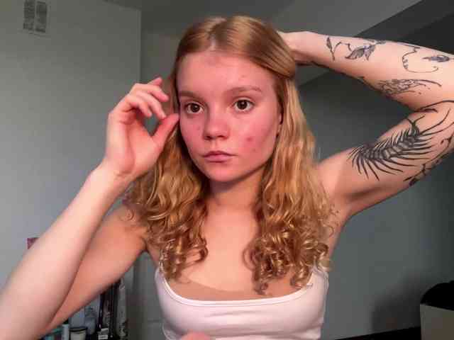 ToshiaBanyas Live Webcam on BongaCams