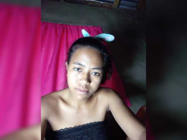 Rudih's BongaCams show and profile